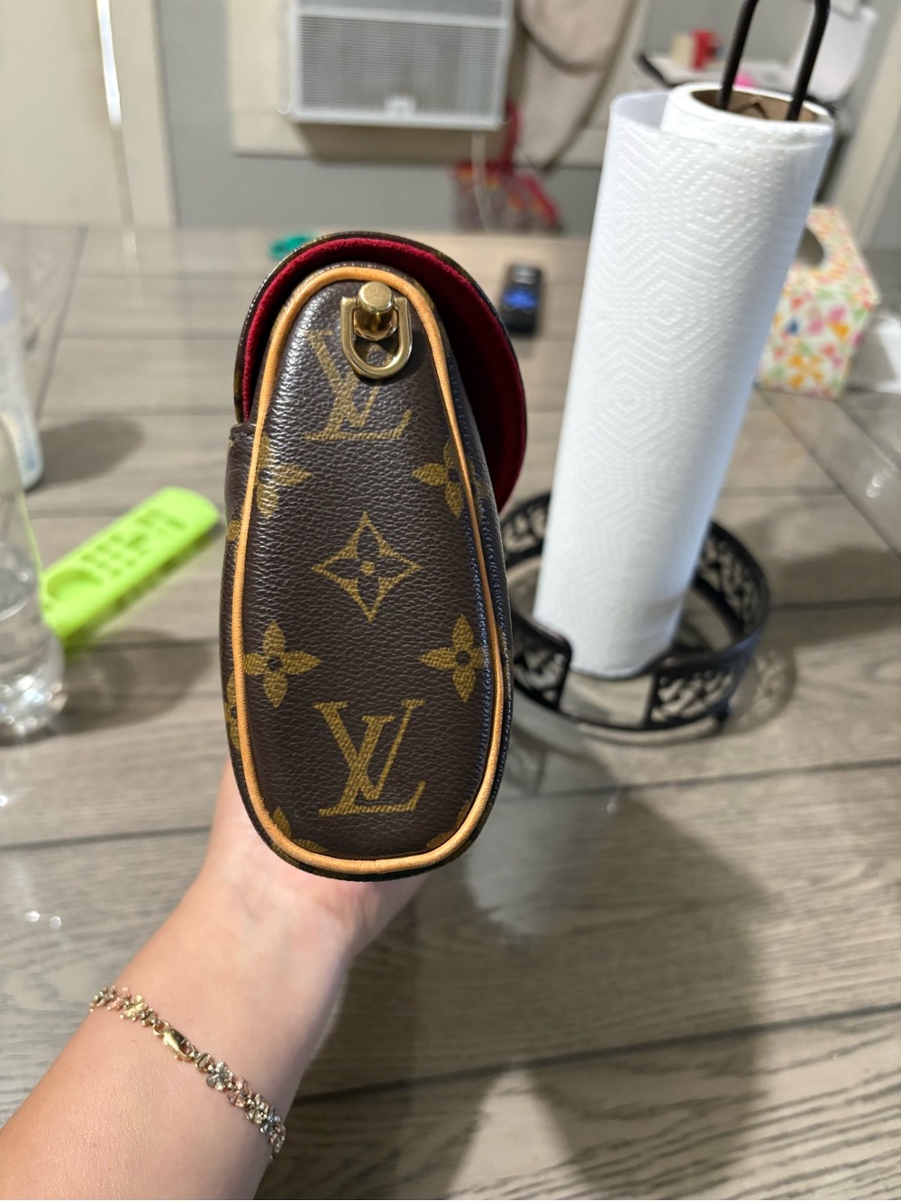 Louis Vuitton bag - Picture 4 of 14
